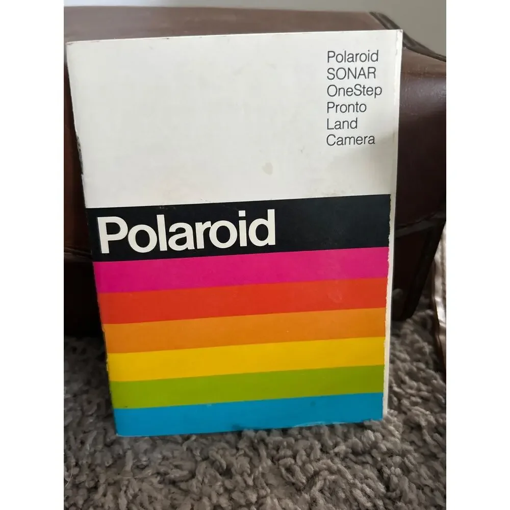 Polaroid Land camera 610 with case and Instruction booklet